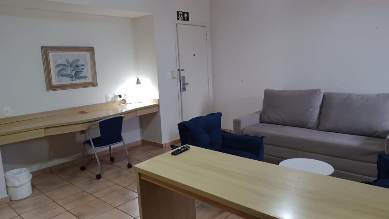 Апартаменти Flat Completo No Centro De Araxa - 901 Екстер'єр фото